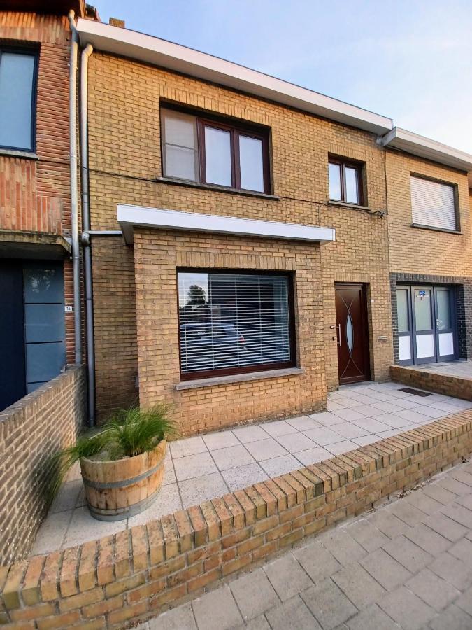 Toffe Woning Dichtbij Zee, Bos En Natuur De Panne Luaran gambar